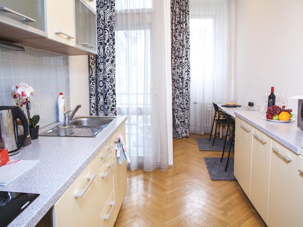 Modern Central Apartment Dlouha Prague Luaran gambar